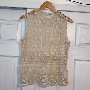 Lace Sleeveless top